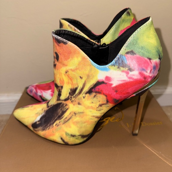 Privileged Shoes - Privileged Floral Ankle Booties